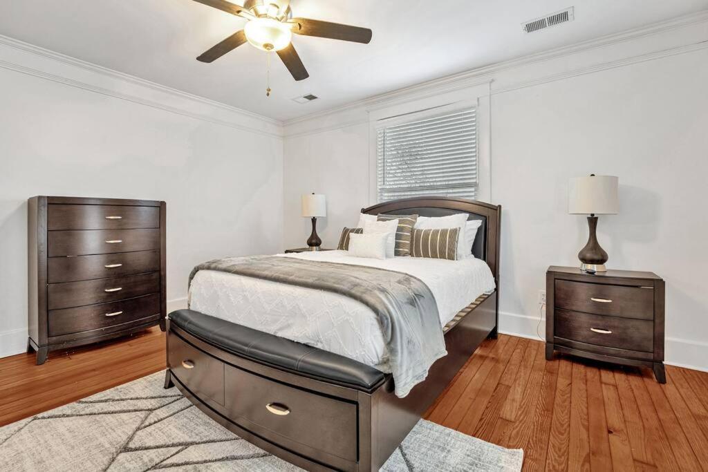 Exquisite Two-Story Home Located In Midtown Memphis Eksteriør bilde